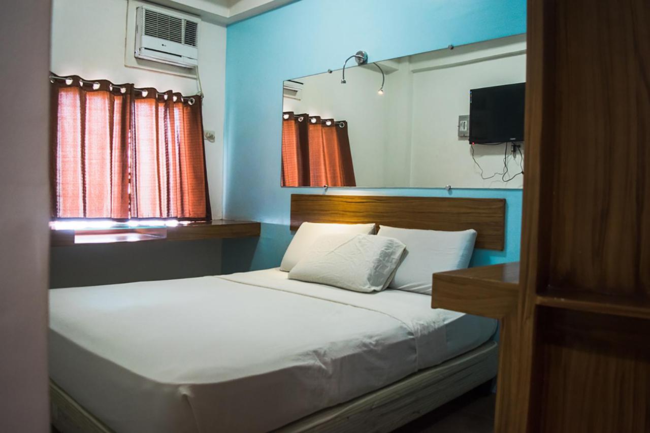 G-Galyx Inn Hotel Кагаян-де-Оро Номер фото