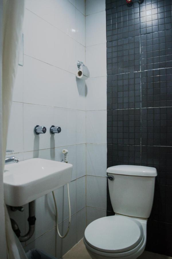 G-Galyx Inn Hotel Кагаян-де-Оро Номер фото